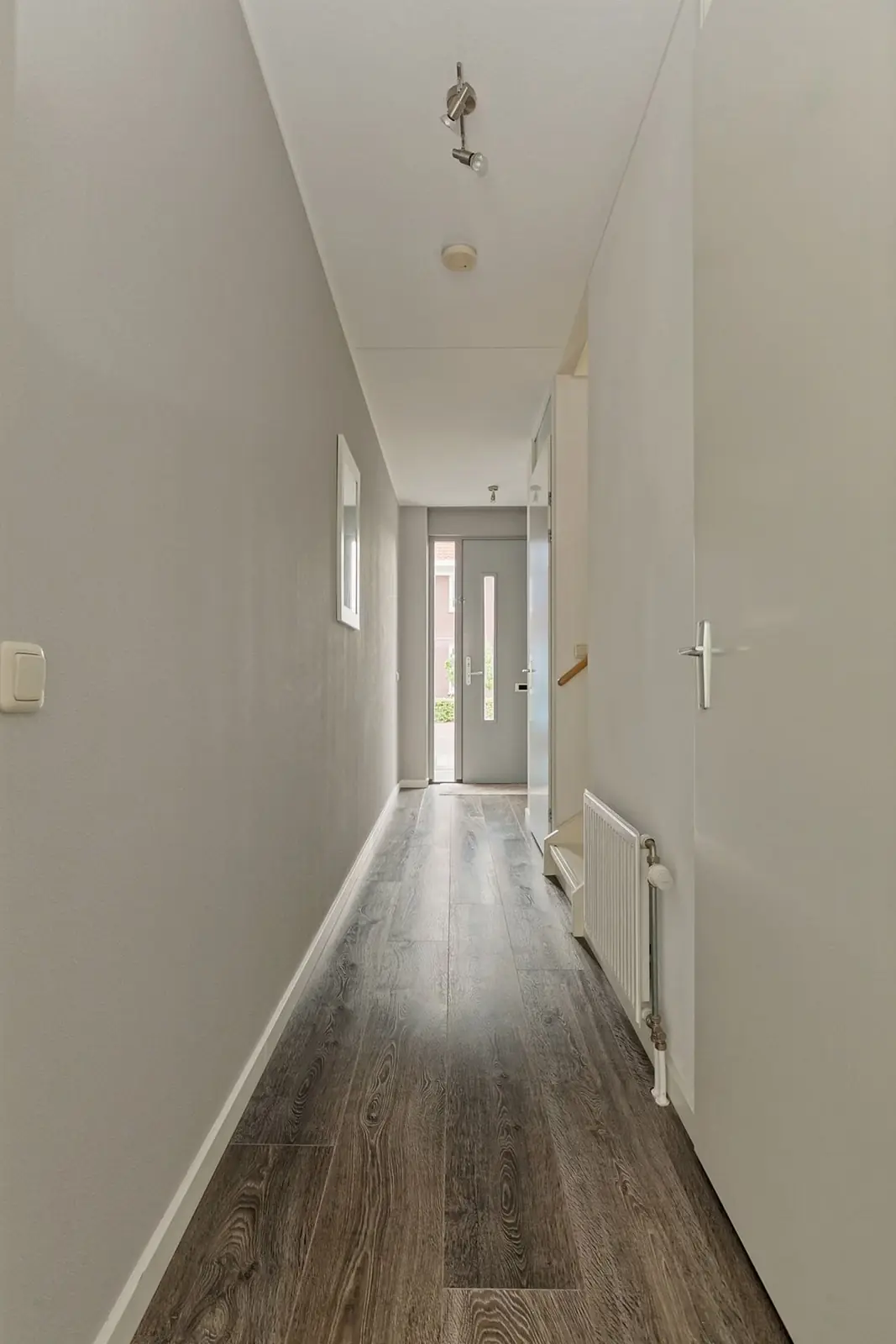 Image 9 of 20