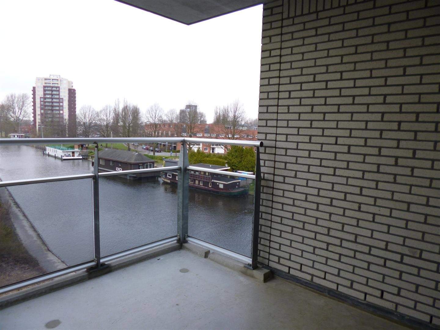 Image 12 of 24
