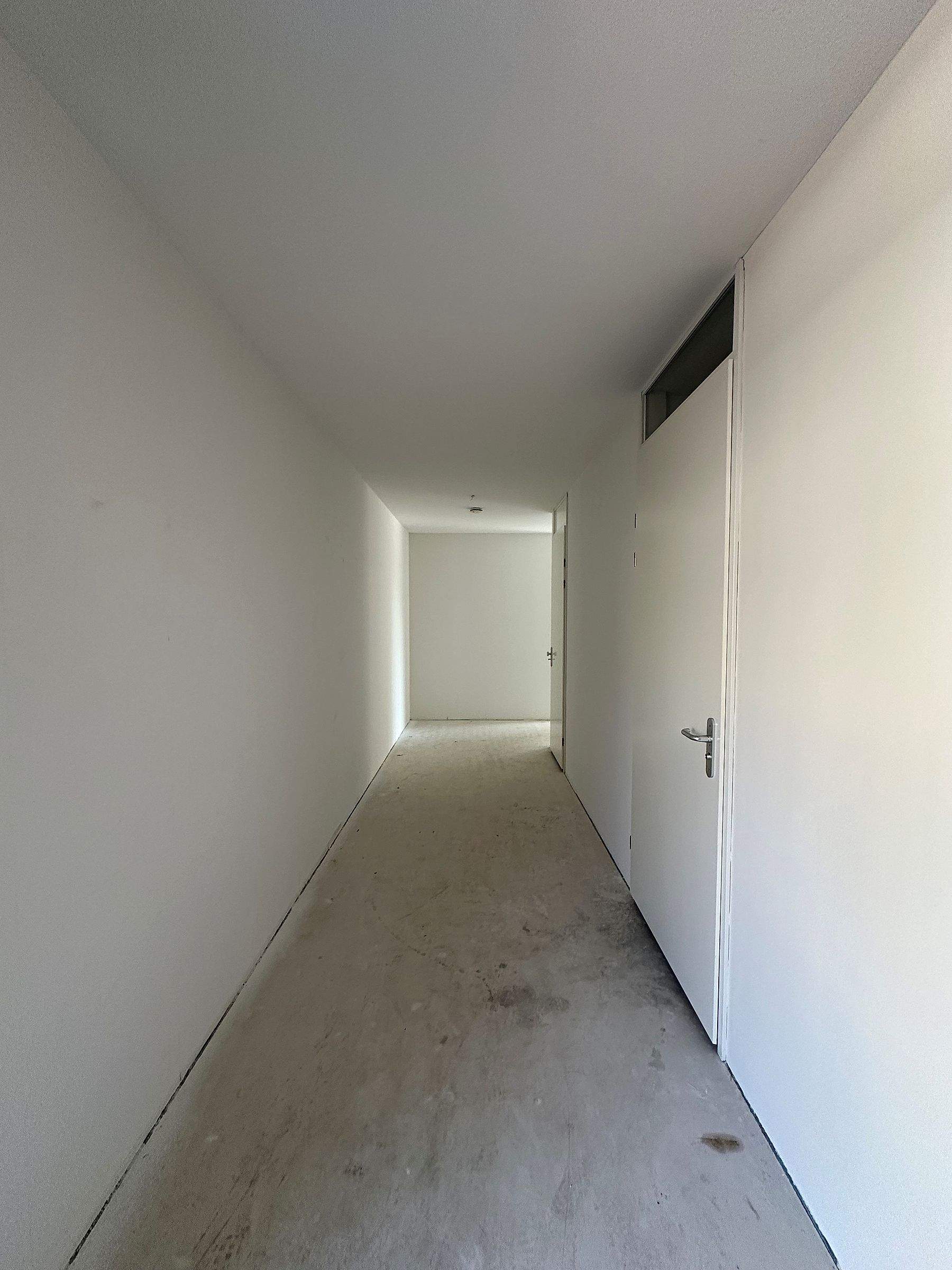 Bild 2 von 8
