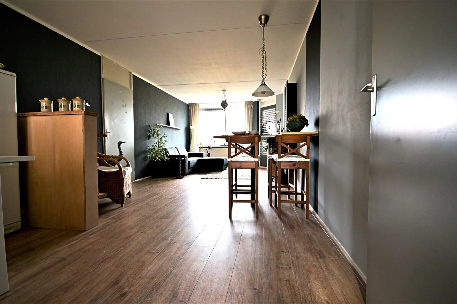 Image 3 of 12