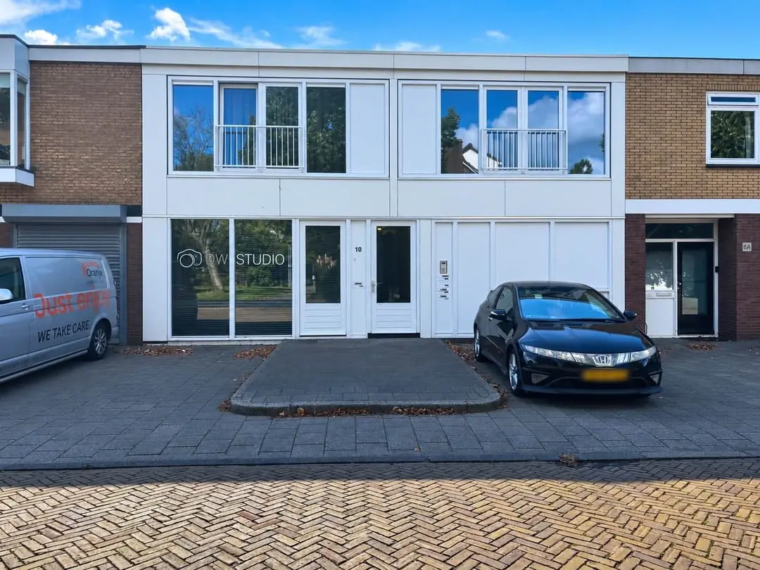 Afbeelding 1 van 18