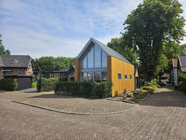Afbeelding 1 van 12