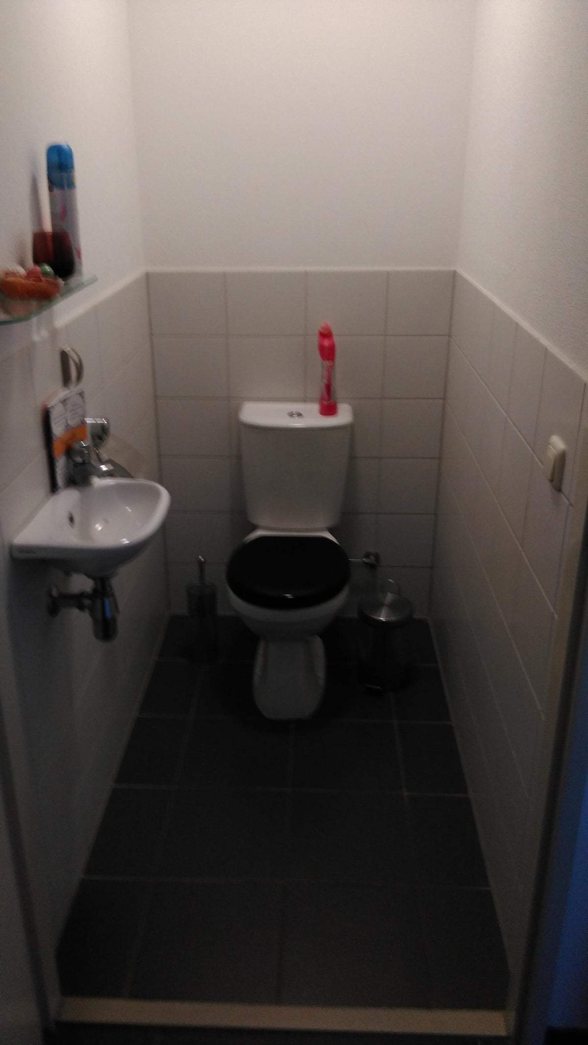 Image 3 of 23