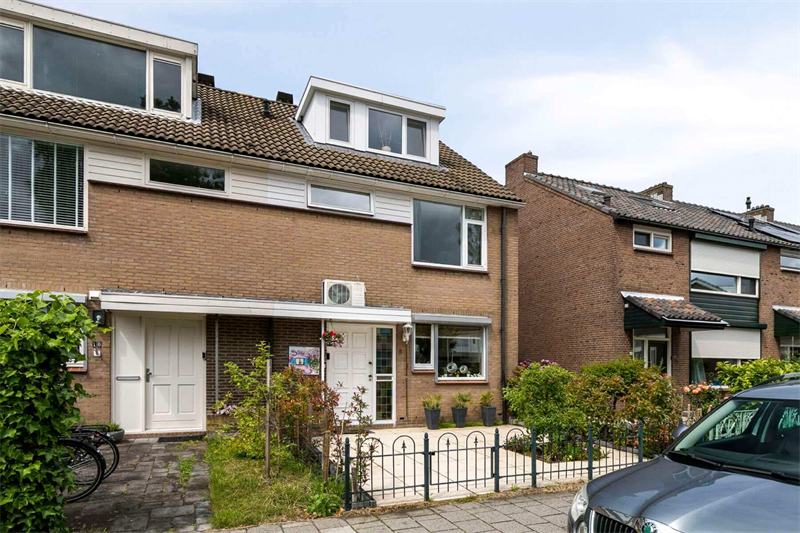 Afbeelding 1 van 6