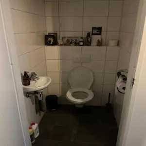 Image 9 of 9
