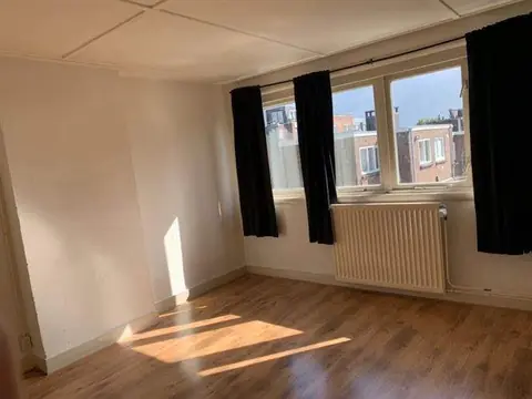 Kamer Van Oldenbarneveldtstraat, Arnhem - Te huur