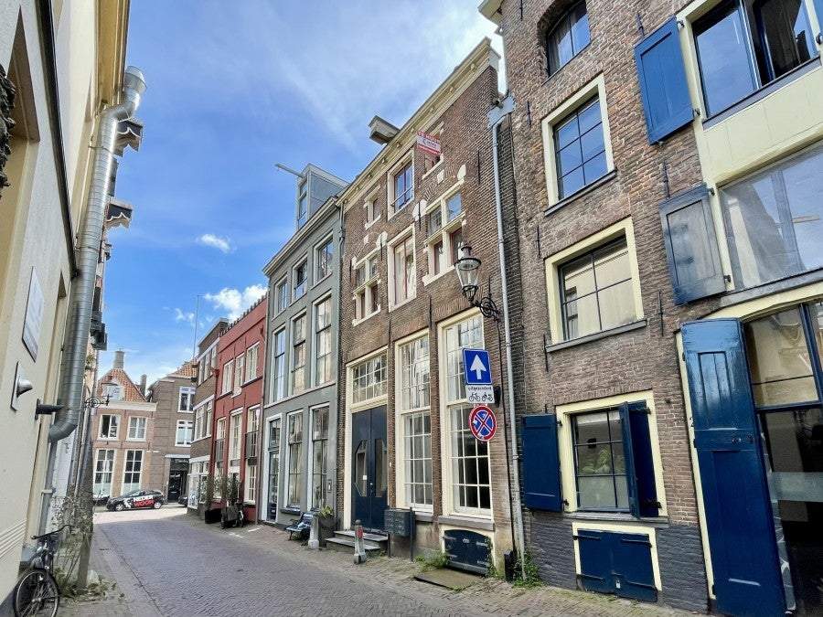 Afbeelding 1 van 18