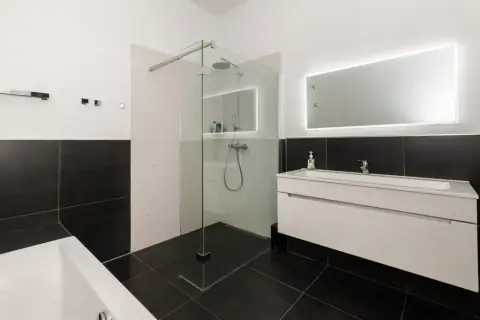 Möblierte 3-Zimmer-Wohnung am Bezuidenhoutseweg, Den Haag - Zu vermieten