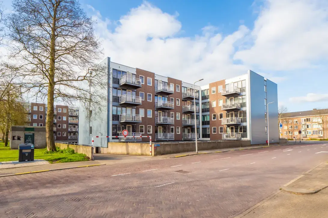 Apartment Prins Bernhardlaan 58, Alphen aan den Rijn - For Rent