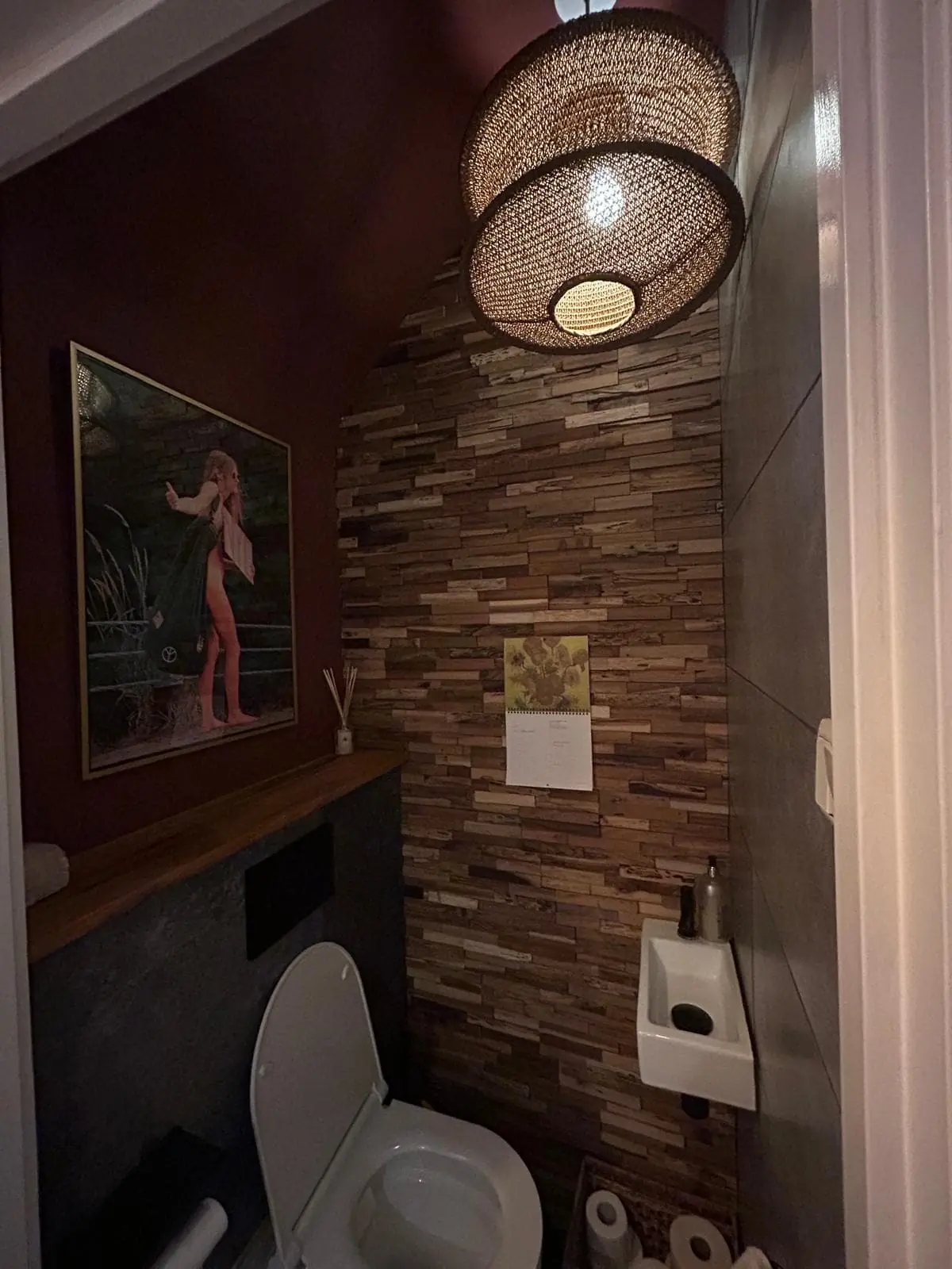 Image 2 of 10