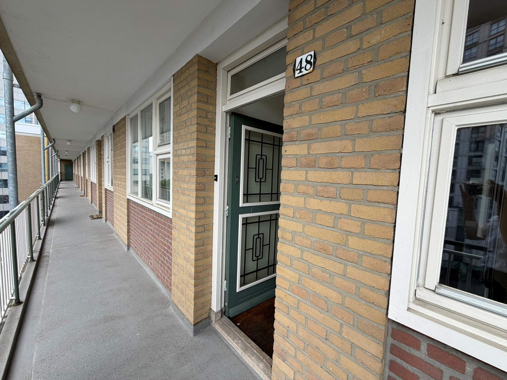 Afbeelding 2 van 40