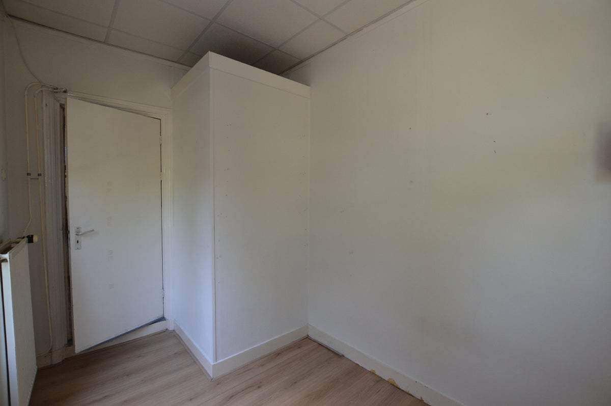 Image 6 sur 8