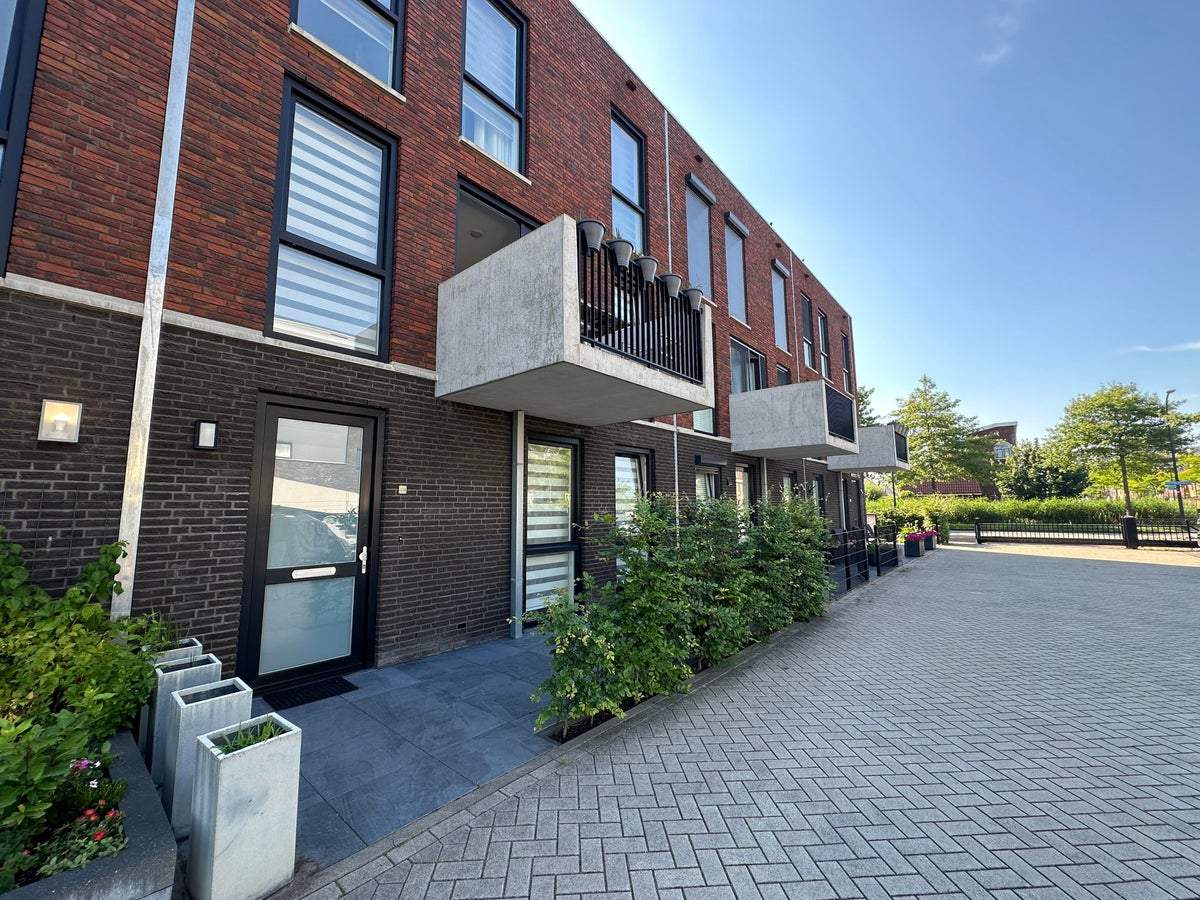 Afbeelding 1 van 23