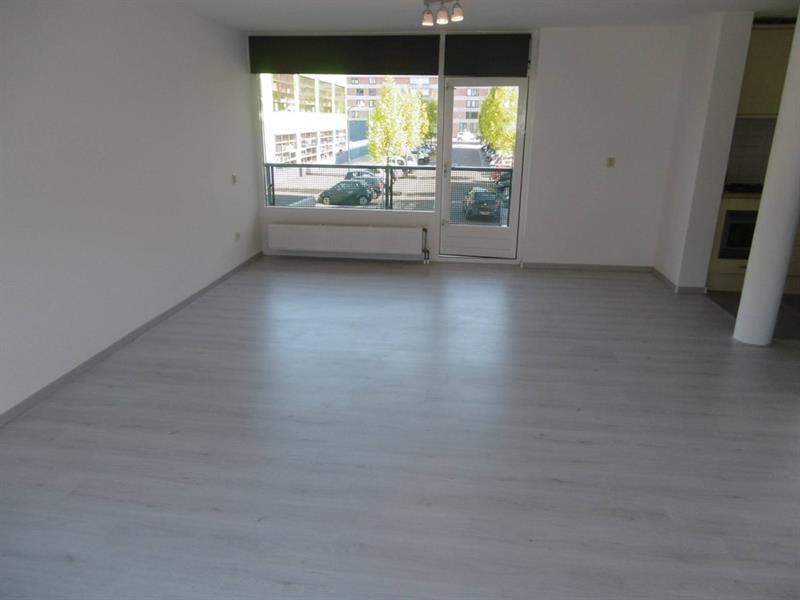 Bild 2 von 10