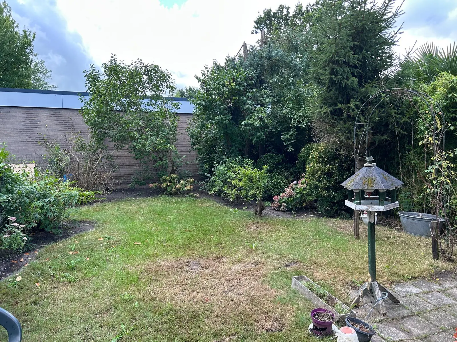 Image 4 of 6
