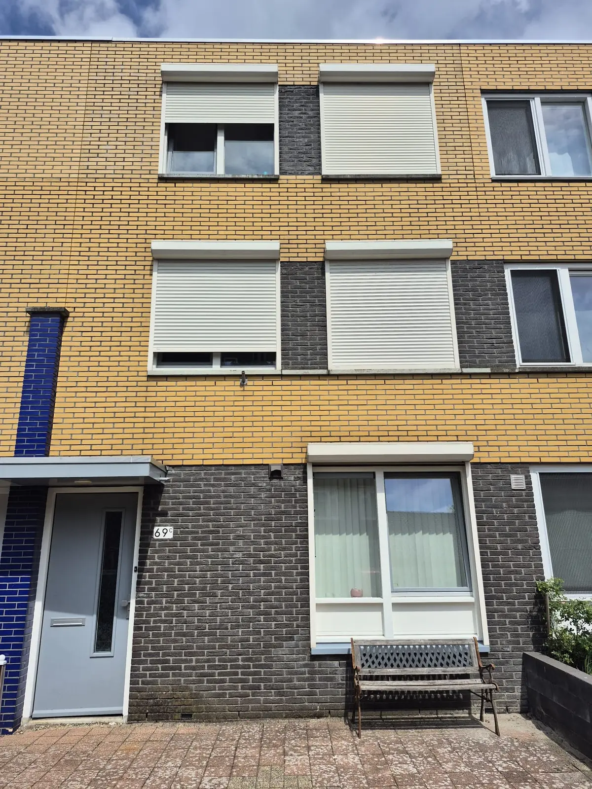 Image 5 of 7