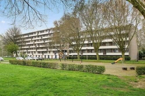 Image 1 sur 5