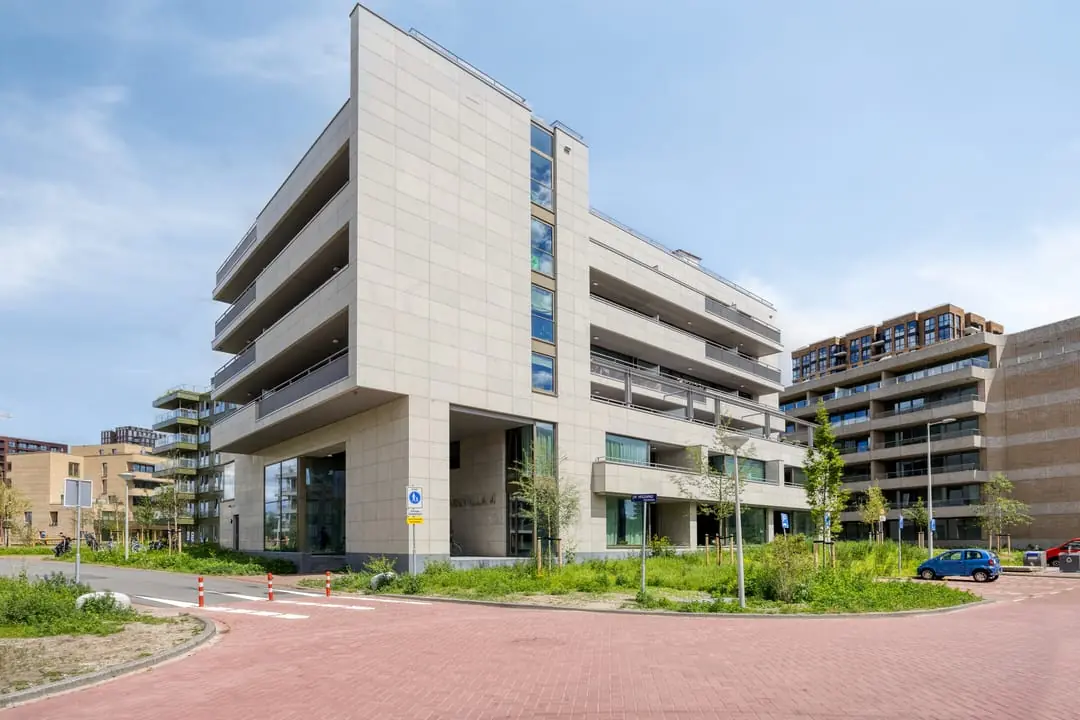 Apartamento de dos dormitorios en J.H. Hisgenpad, Ámsterdam-Noord - En alquiler