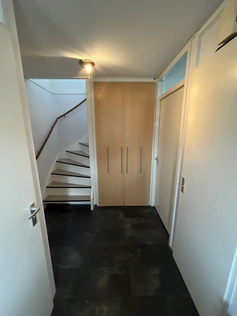 Image 14 of 25