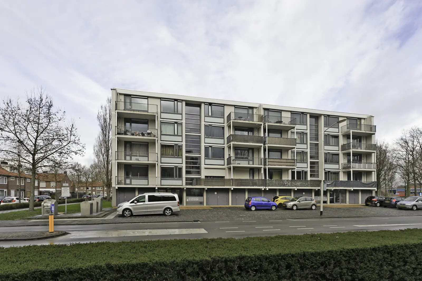 Bild 1 von 3
