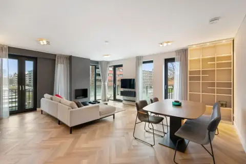 Corner Apartment Van Heuven Goedhartlaan, Amstelveen Stadshart - For Rent