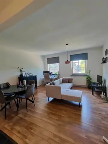 Apartamento de 2 habitaciones en Korte Nieuwsteeg, Centro de Tiel - En alquiler