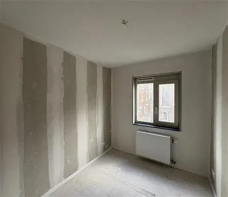 Image 14 of 41