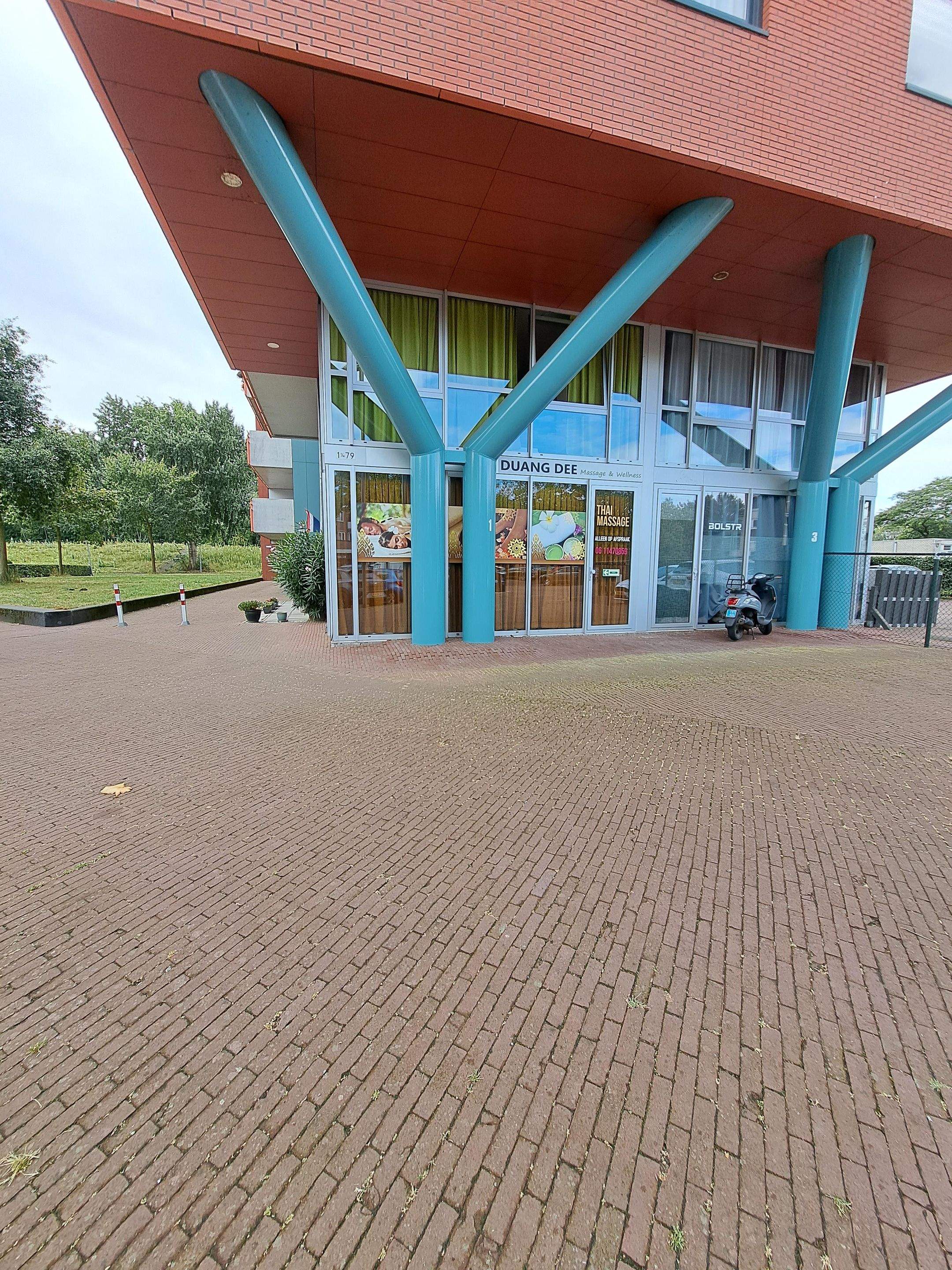 Bild 6 von 19