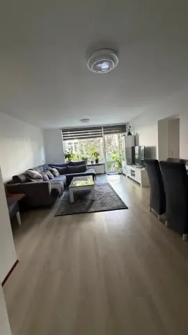 Gemeubileerde kamer Joost van Geelstraat, Rotterdam - Te huur