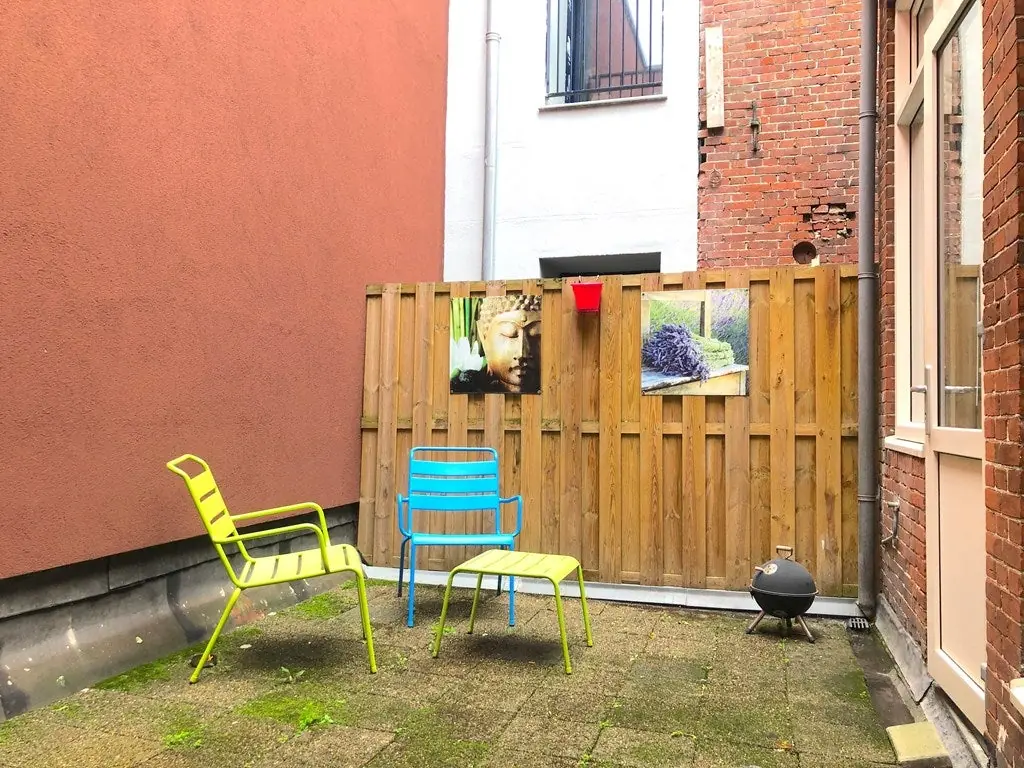 Image 8 of 8