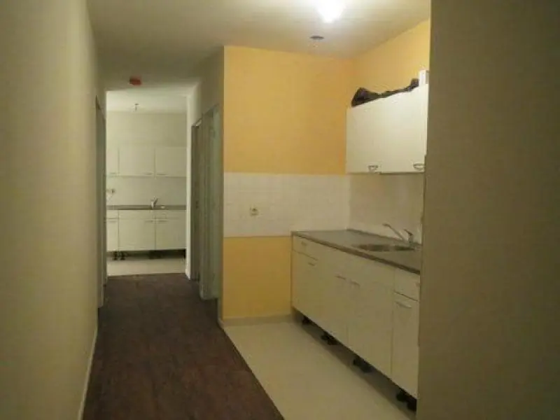 Image 8 of 11