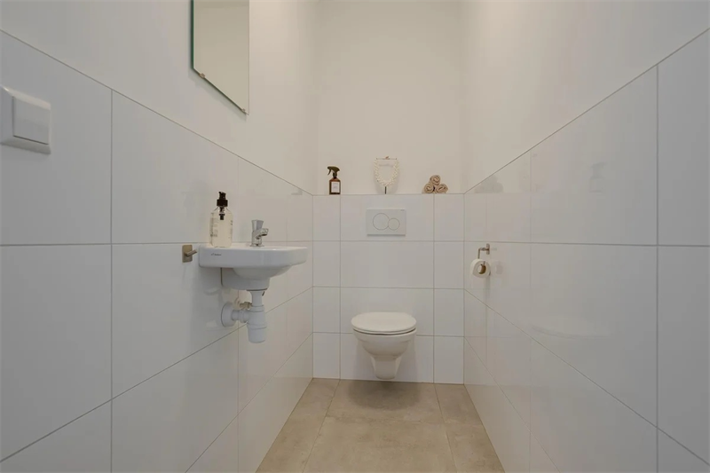 Image 19 of 21