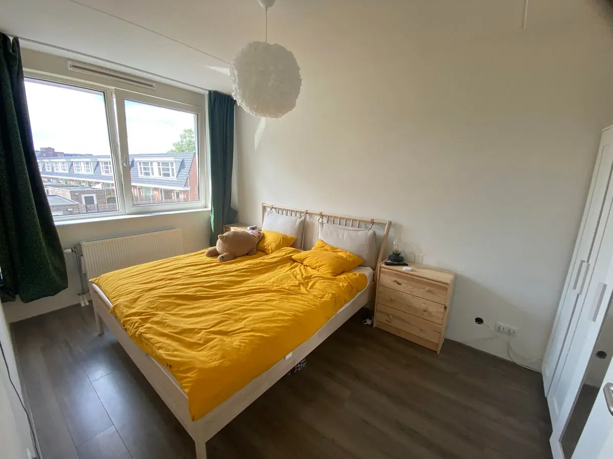 Eckhaus Pastoor van Leeuwenstraat, Helmond - Zu vermieten