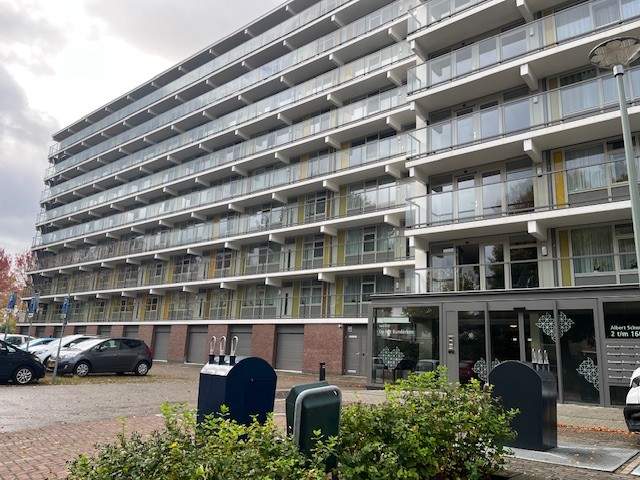 Bild 1 von 3