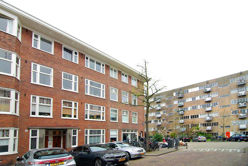 Image 1 sur 25
