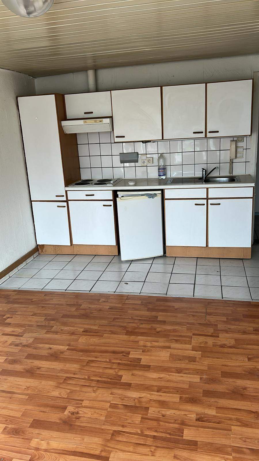 Bild 2 von 6