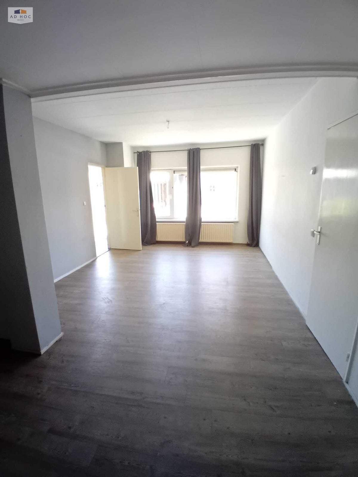 Bild 1 von 4