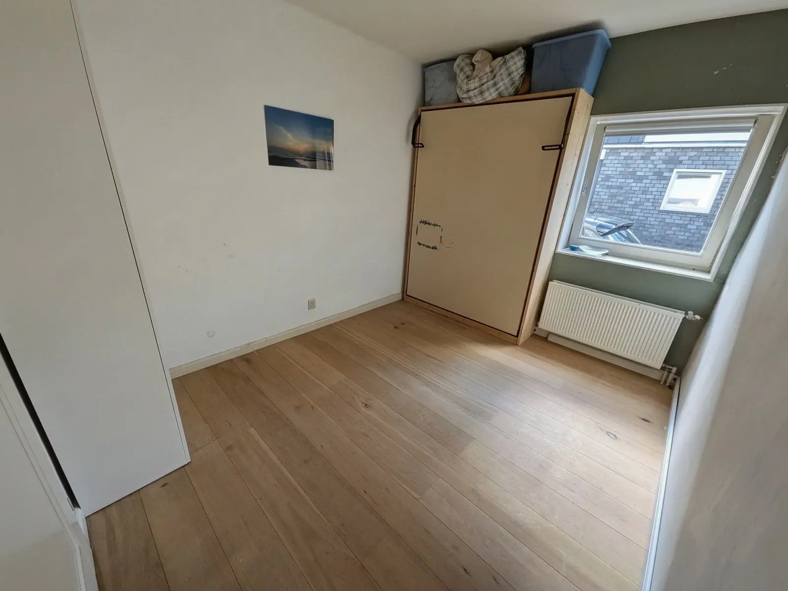 Image 1 of 7