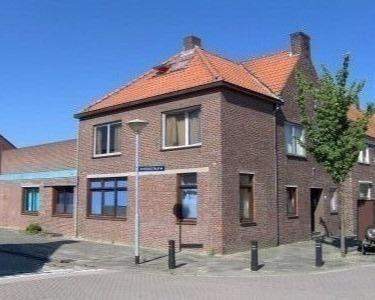 Afbeelding 1 van 6