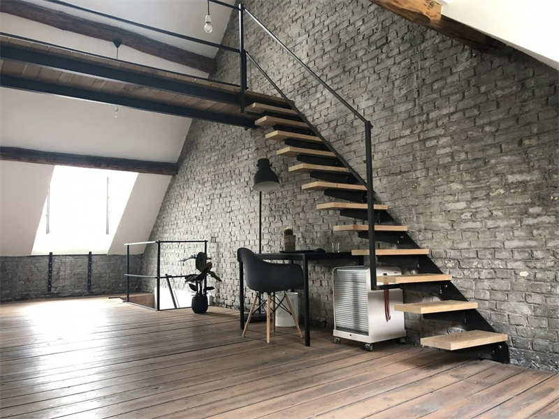 Image 3 of 14