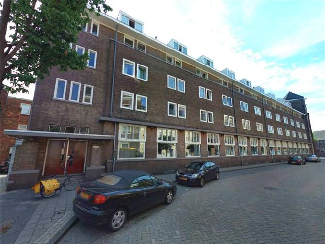 Afbeelding 2 van 6