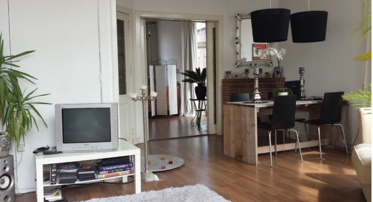 Bild 1 von 4