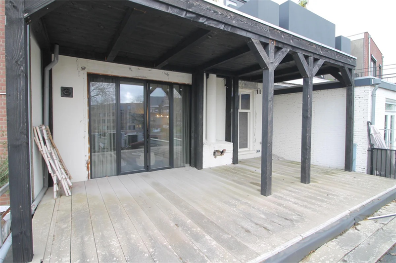 Image 16 of 20