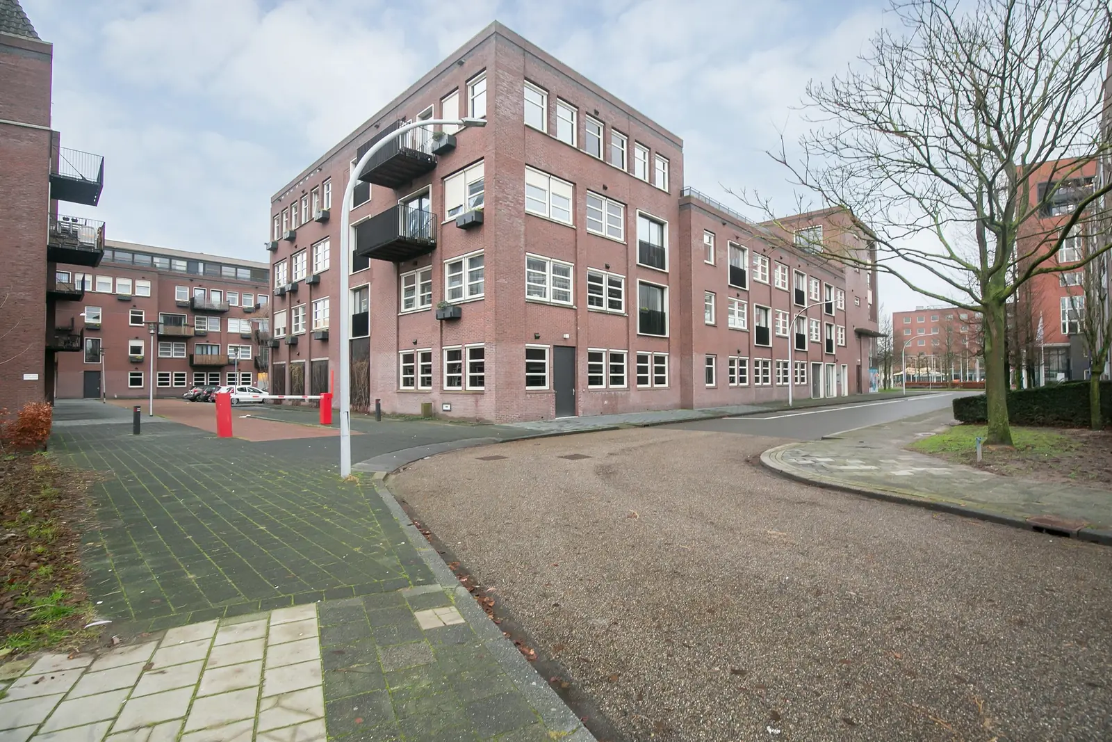 Image 20 of 23