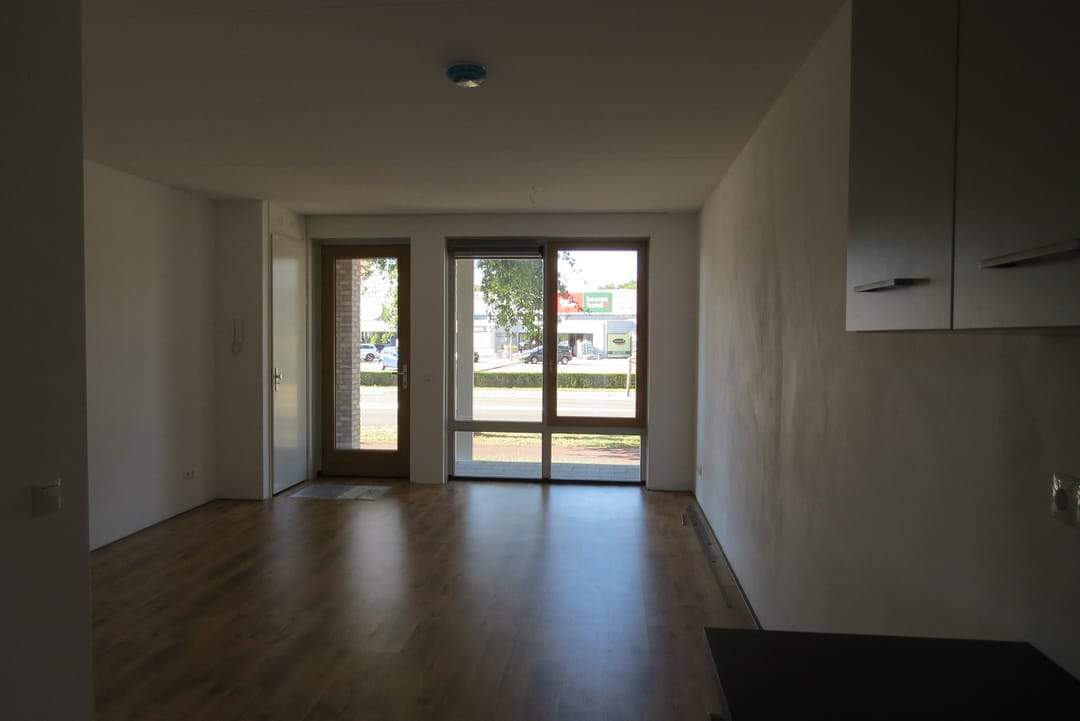 Image 7 of 12