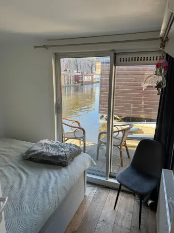 Casa flotante amueblada Jacob van Lennepkade, Ámsterdam - En alquiler