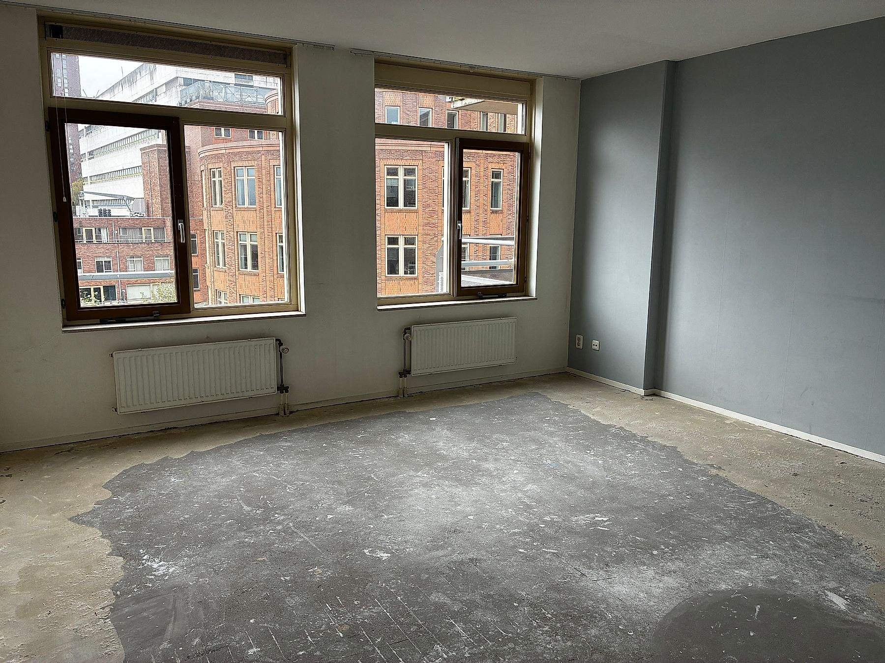 Image 5 of 8