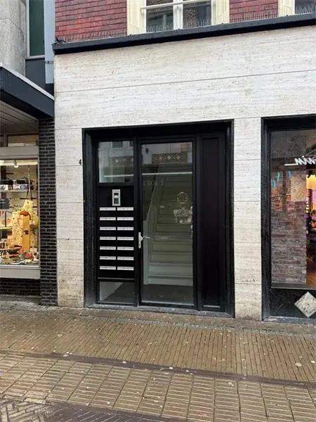Afbeelding 8 van 9