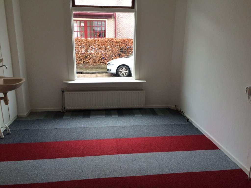 Bild 2 von 8
