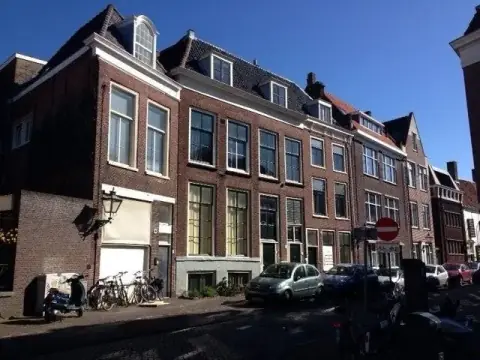 Estudio Langebrug, Leiden - En alquiler